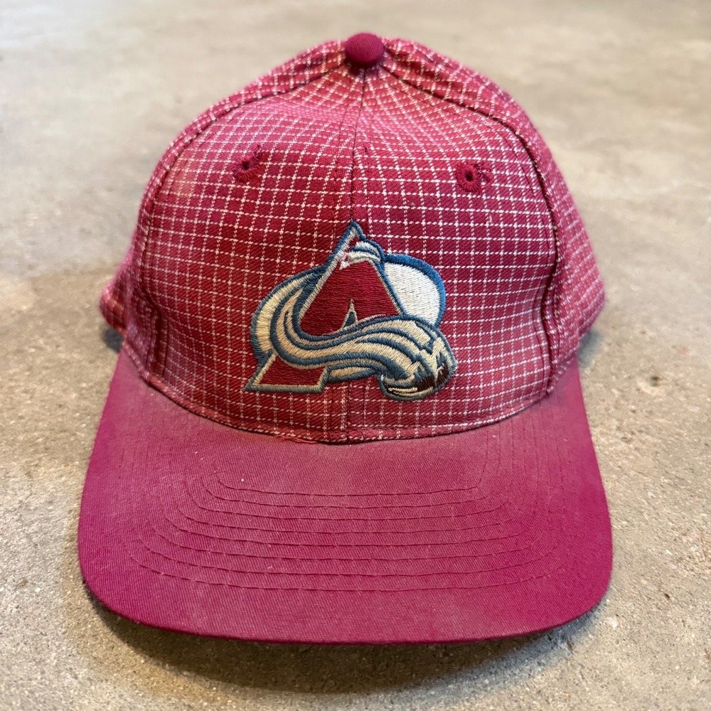 Logo 7 Snapback Hat Mens OSFA Burgundy Colorado Avalanche NHL Grid Pattern Cap